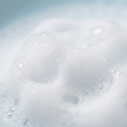 Texture de mousse douce du shampooing bébé - Détail macro