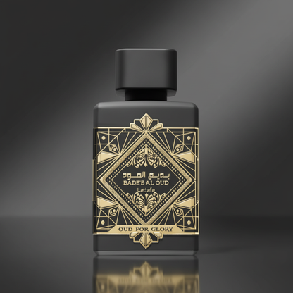 Oud For Glory close-up Art Deco dourado