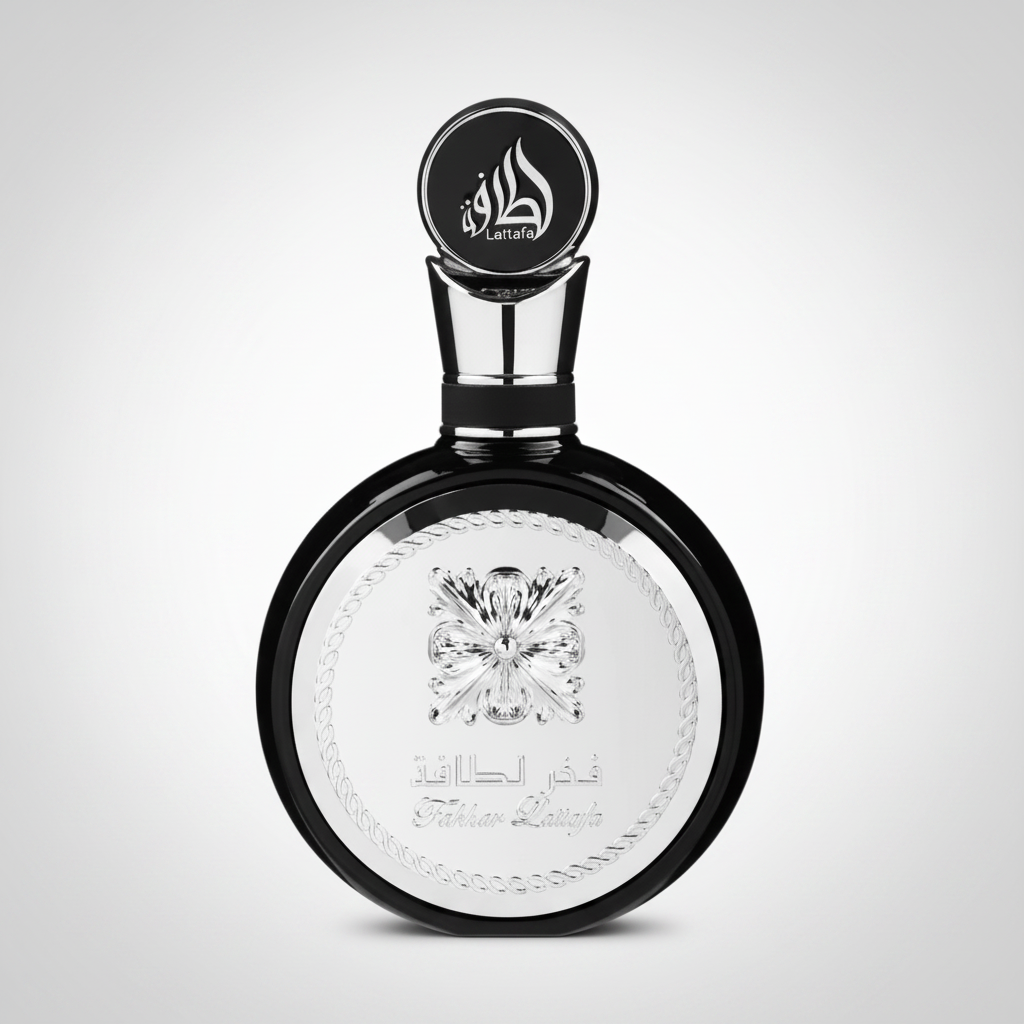 Lattafa Fakhar Black - Fundo Cinza Gradiente