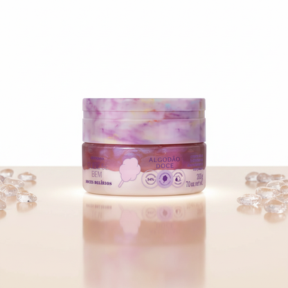 Creme Duo Hidratante Corporal Cuide-se Bem Doces Delírios - superfície nude com pedras claras