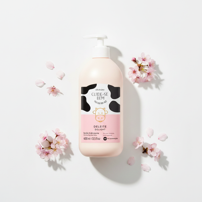 Loção Hidratante Cuide-se Bem Deleite 400ml - flat lay flores rosas