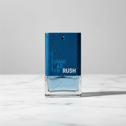 Quasar Rush Eau de Toilette 100ml sobre mármore branco