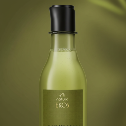 Detalhe premium da tampa e do rótulo do Sabonete Líquido Corporal Natura Ekos Andiroba 195 ml