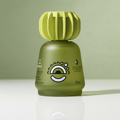 Colônia Naturé Esconde Esconde 100ml - close-up frasco